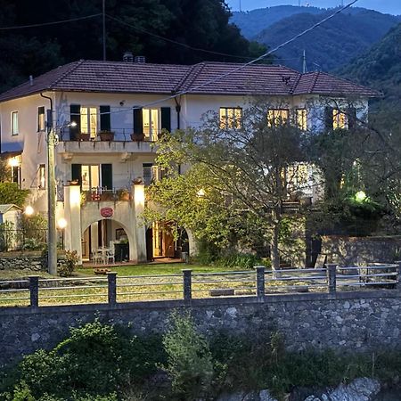 Appartamento in Villa a 5 KM dal mare Albisola Superiore Bagian luar foto