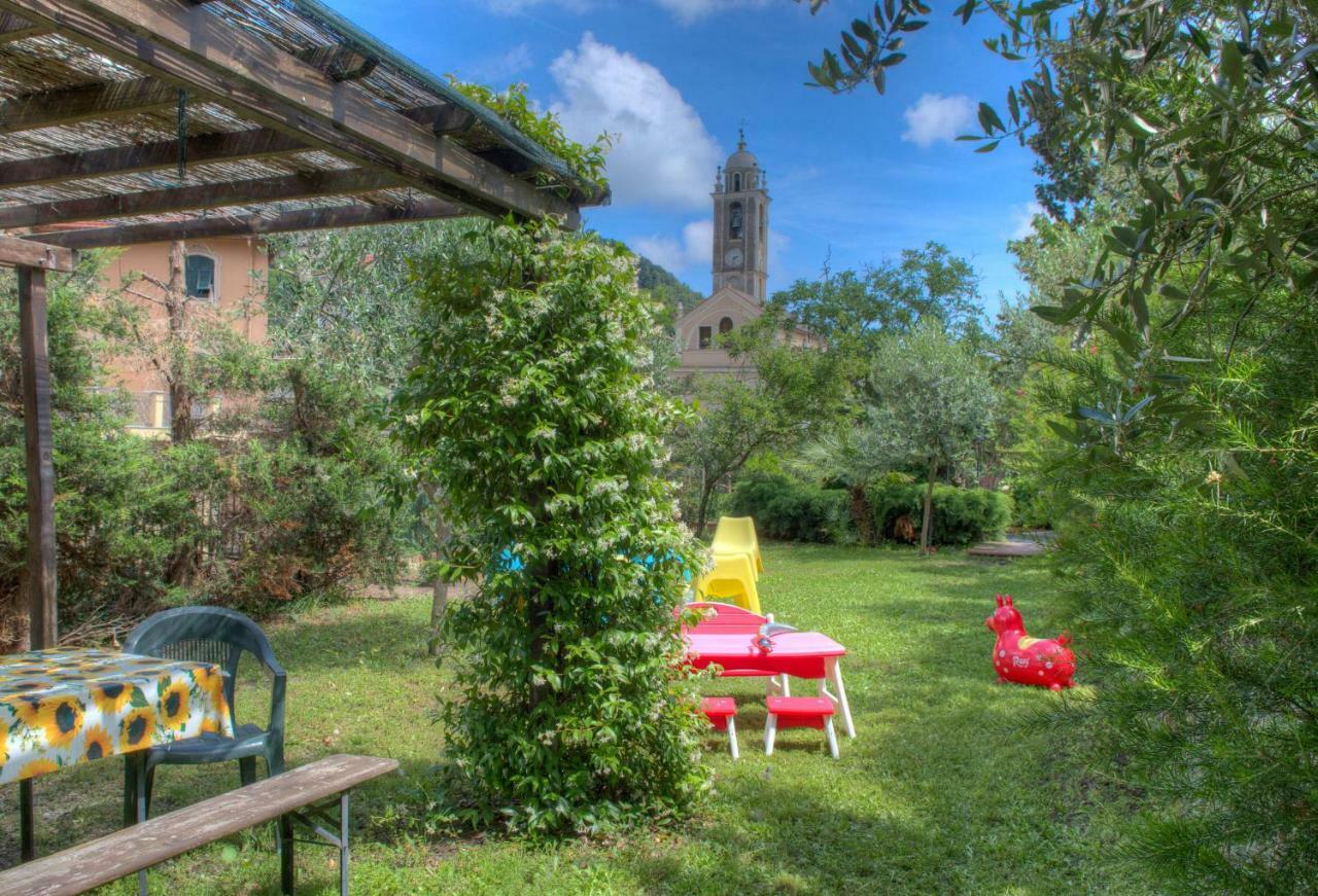 Appartamento in Villa a 5 KM dal mare Albisola Superiore Bagian luar foto