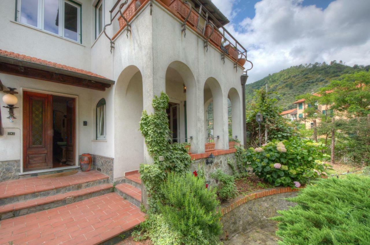 Appartamento in Villa a 5 KM dal mare Albisola Superiore Bagian luar foto