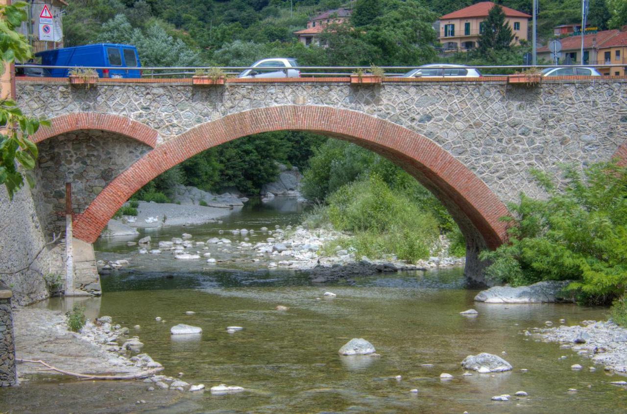 Appartamento in Villa a 5 KM dal mare Albisola Superiore Bagian luar foto