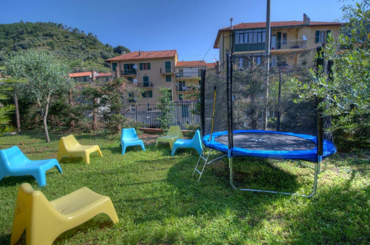 Appartamento in Villa a 5 KM dal mare Albisola Superiore Bagian luar foto